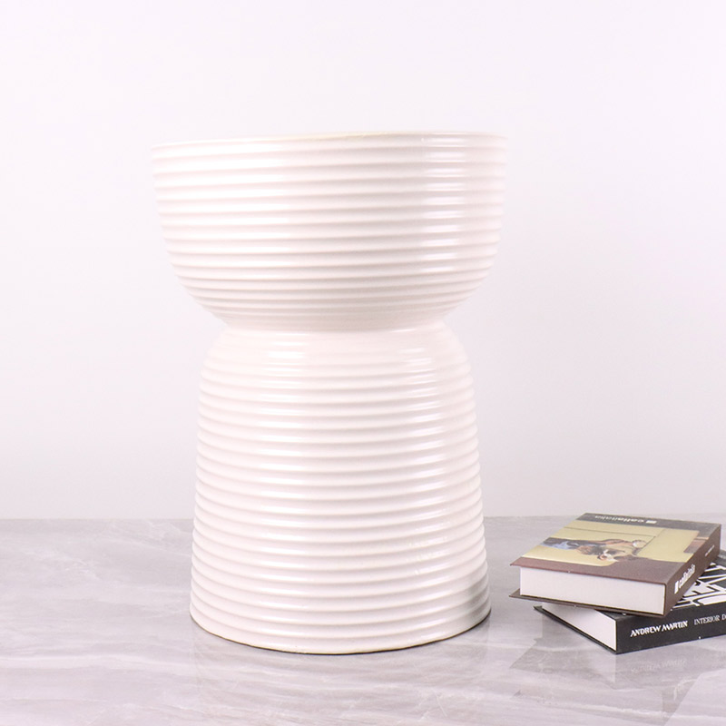 Héich Qualitéit Kreativ-Form Keramik Hocker fir Living RoomGarden (3)