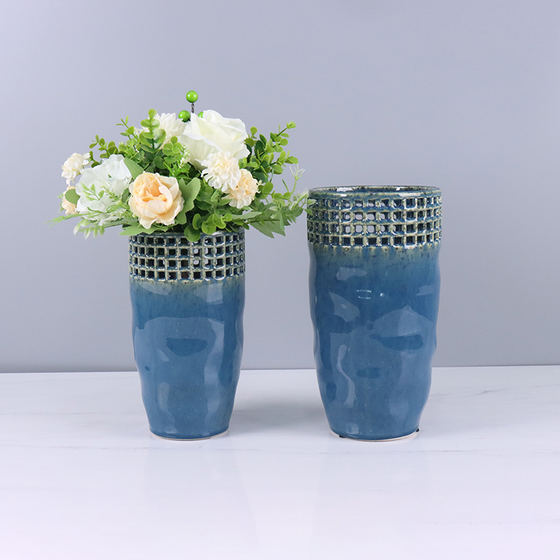 Vydutý dizajn-modrá-reaktívna-s-bodkami-keramická-váza-kvetináč-4